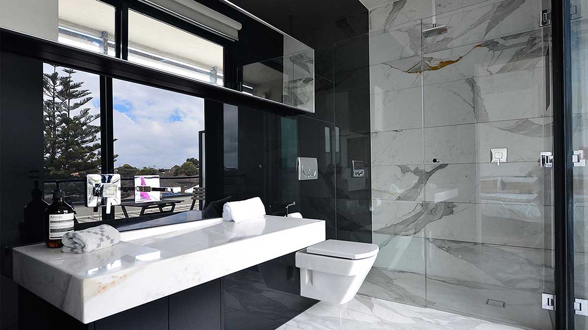 Frameless Shower Screen - Black Glass Splashbacks - Bathroom Ideas -www.showerscreensgeelong.com.au.jpg